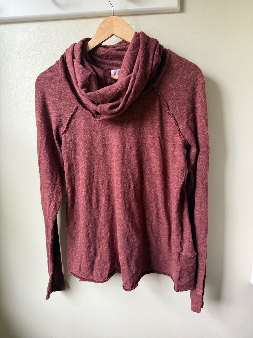 FREE PEOPLE BEACH Cocoon Pullover Slouchy Boho Cowl Coastal Raw Edge Comfy XS S